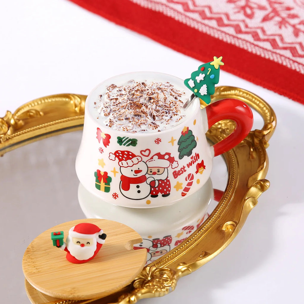 Christmas cups with LIDS