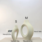 Set of Hugging Vase Ornaments