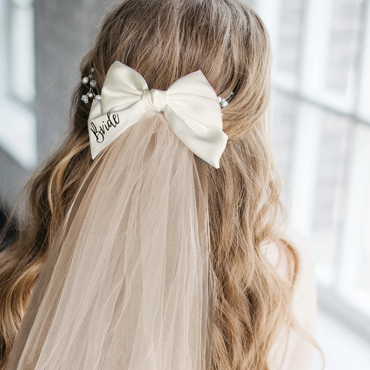 White Bride Bow Veil