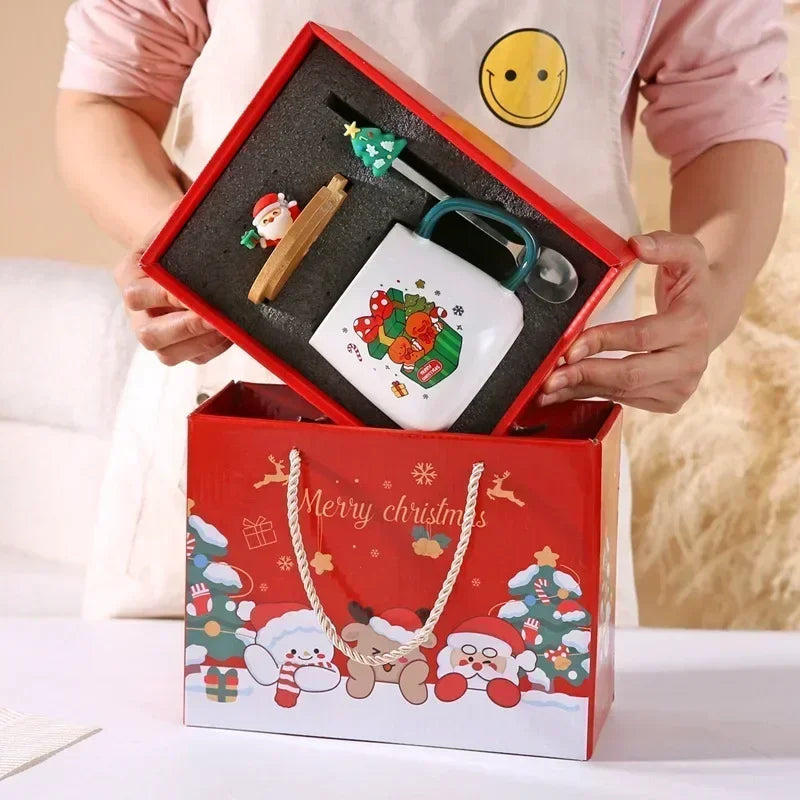 Christmas gift Set with Spoon and Lid